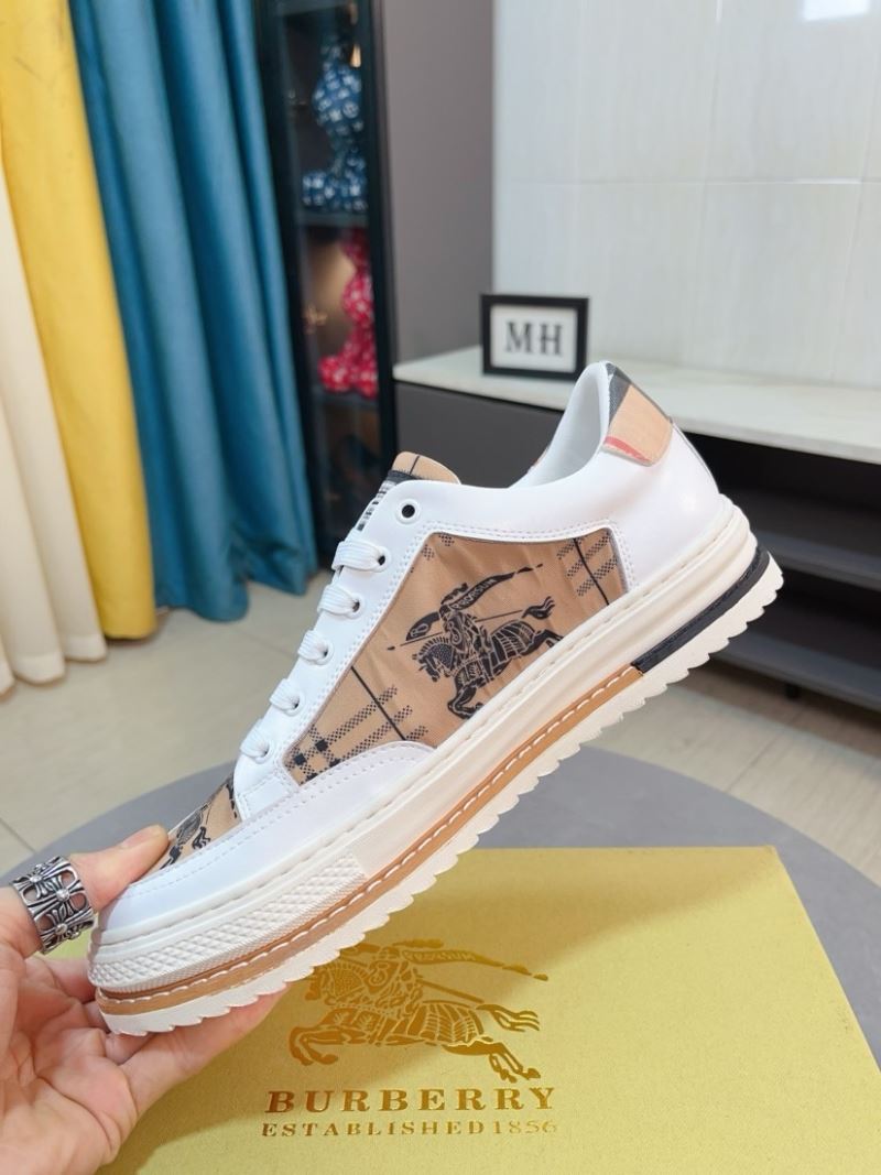 Burberry Low Shoes